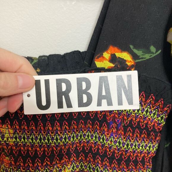 NWT Urban Outfitters Black Floral Smocked Long Sleeve Mini Dress - Size S - Picture 6 of 9